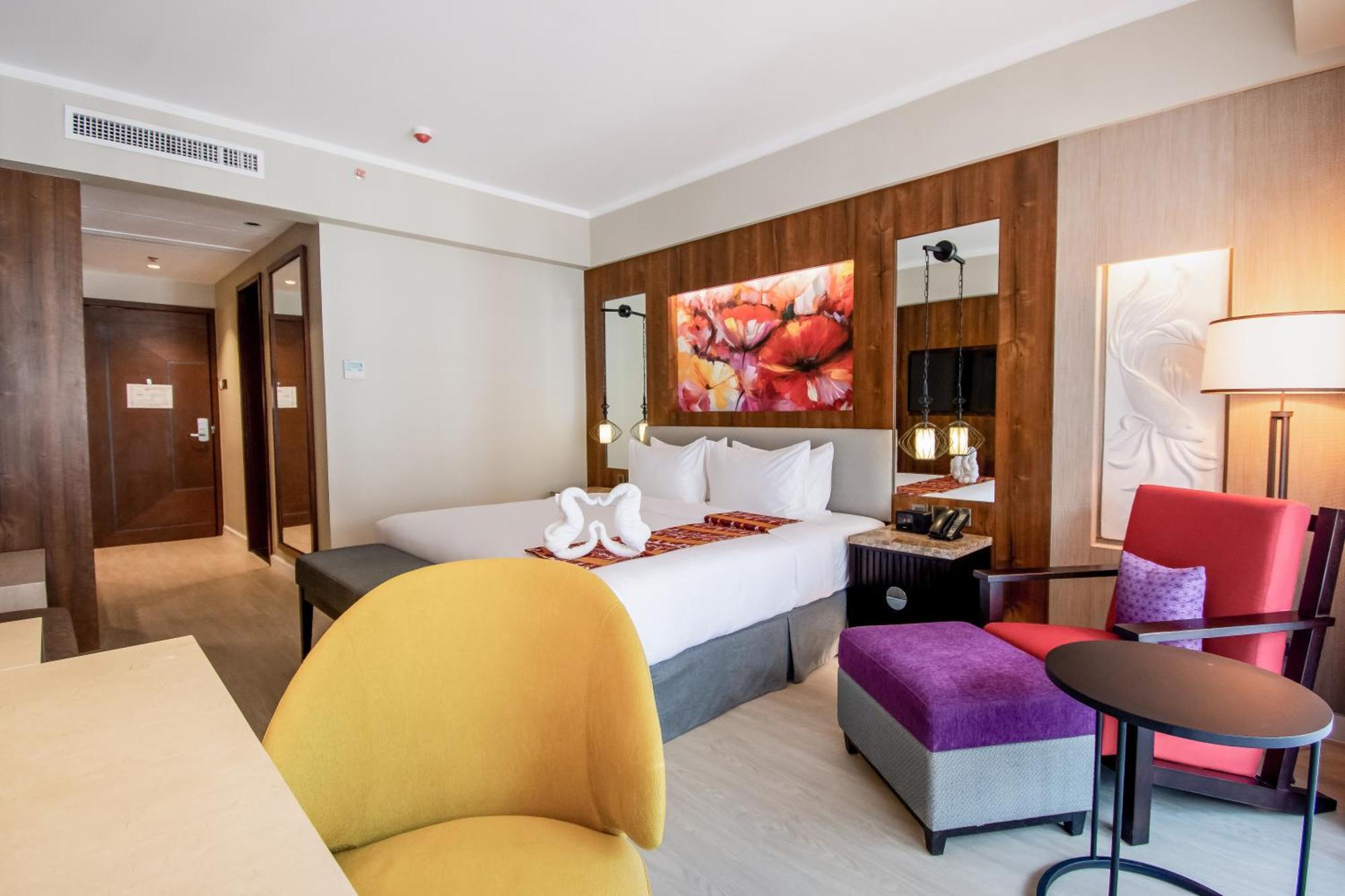 Mandarin Bay Resort And Spa Balabag  Екстер'єр фото