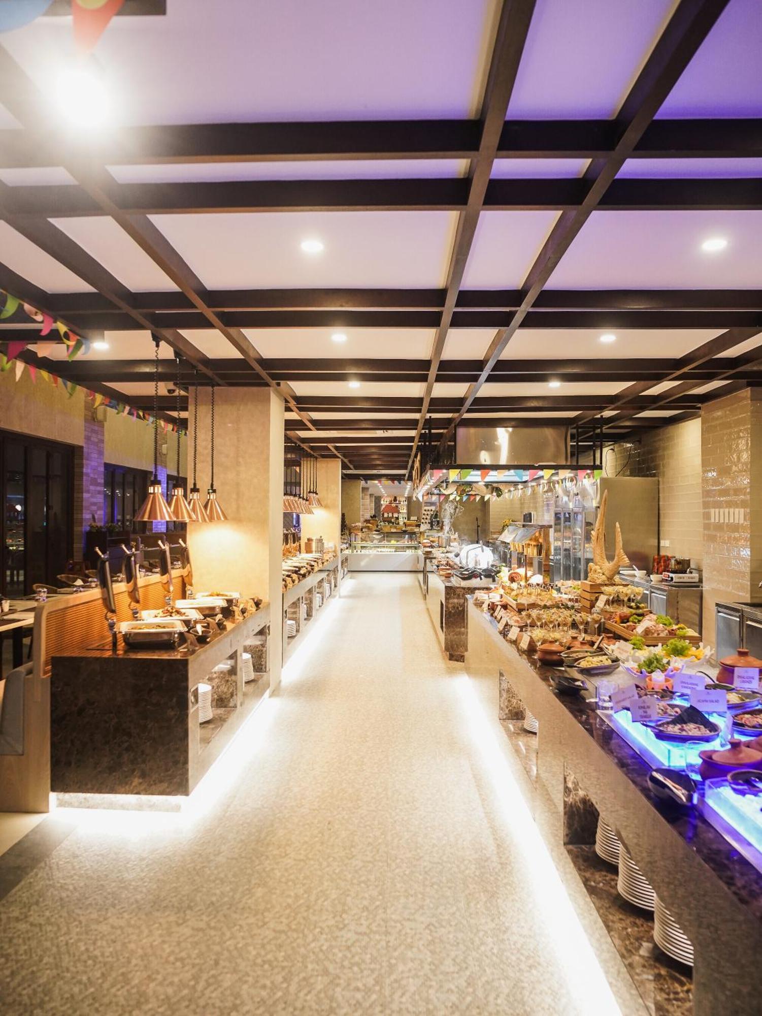 Mandarin Bay Resort And Spa Balabag  Екстер'єр фото