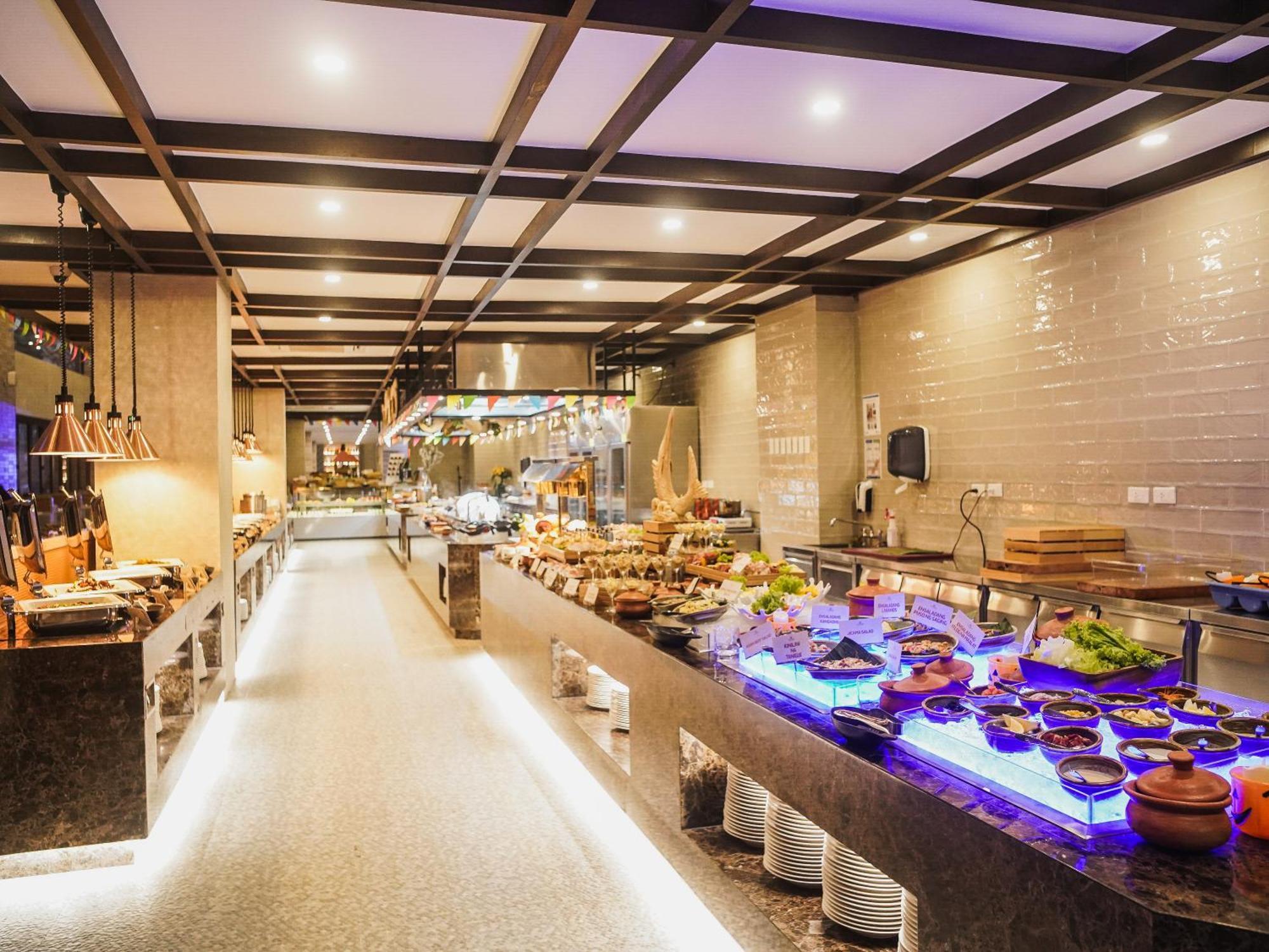 Mandarin Bay Resort And Spa Balabag  Екстер'єр фото