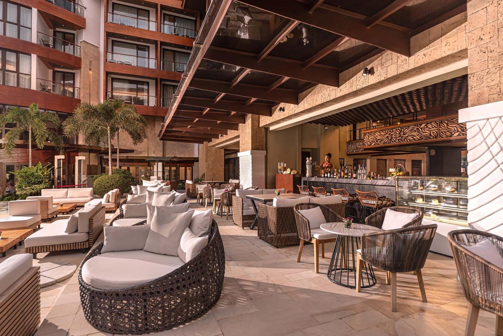 Mandarin Bay Resort And Spa Balabag  Екстер'єр фото